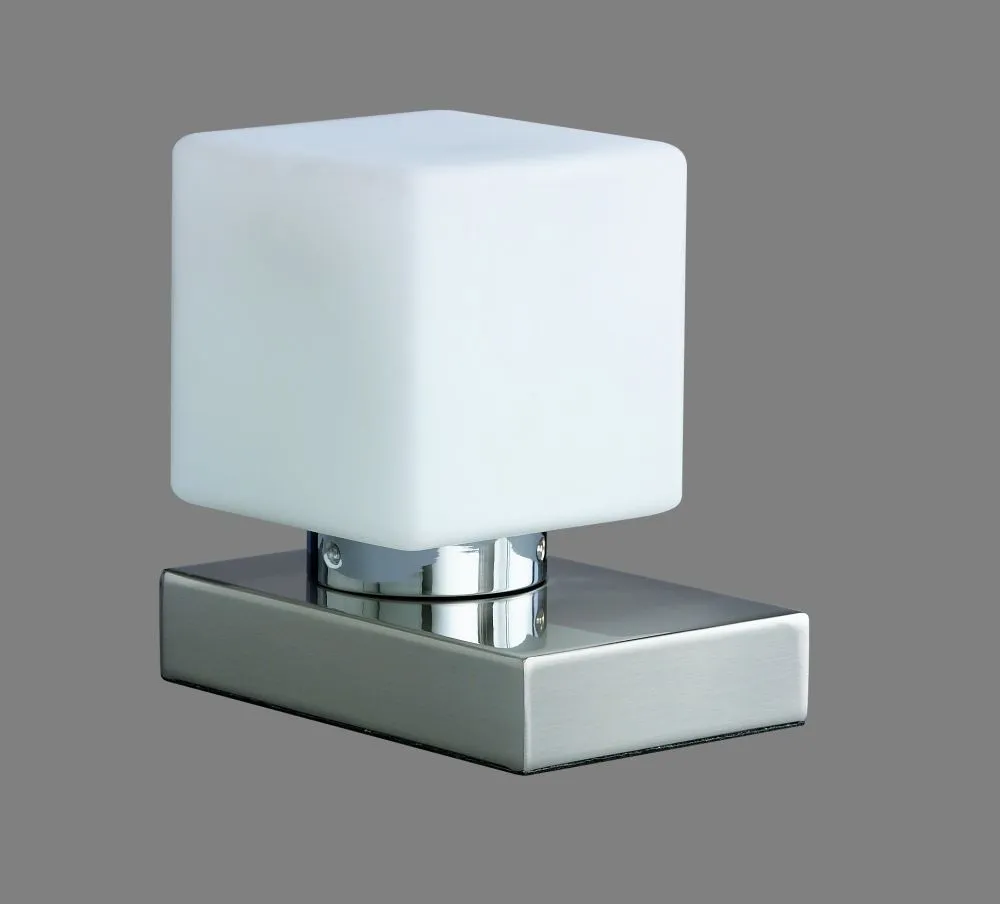 Trio TILL Éjjeli lámpa E14 40W fehér